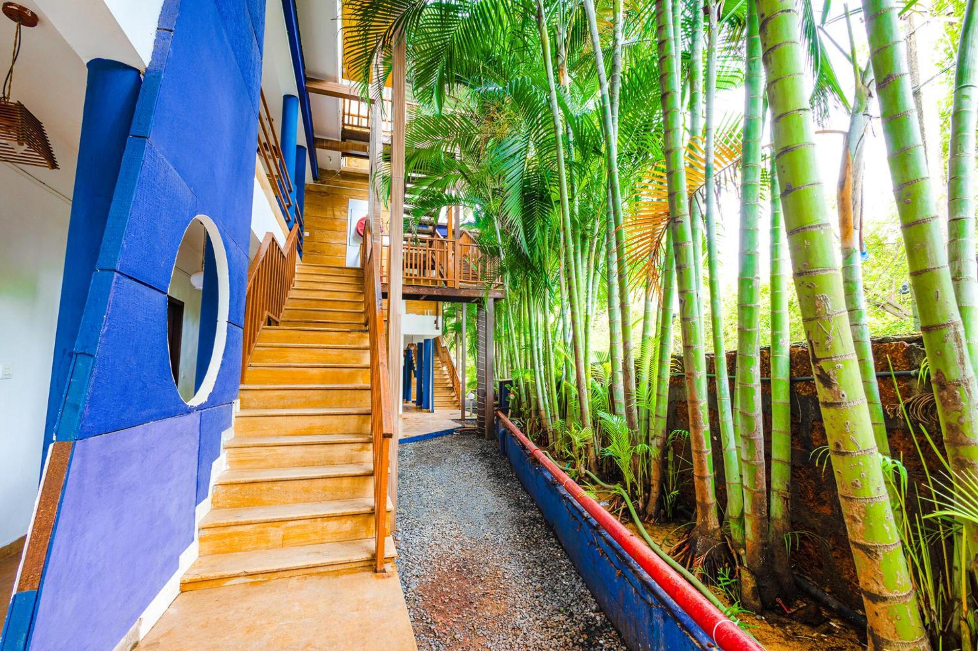 Fabhotel Prime 7 Eleven Resort Candolim Bagian luar foto
