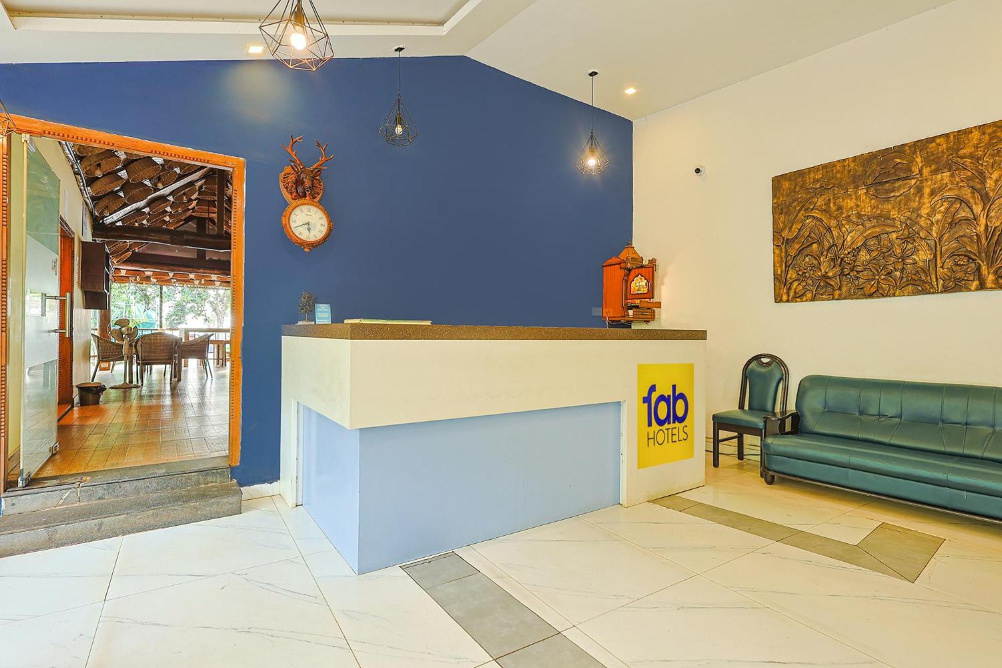 Fabhotel Prime 7 Eleven Resort Candolim Bagian luar foto